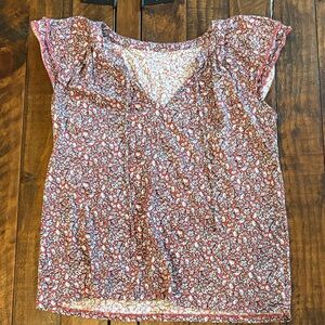 LOFT Red and White Floral Blouse